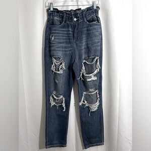 NWT Kancan High Rise Destroyed Relaxed Thigh Tapered Leg Mom Jeans Size 5